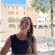 Ciao! Sono una studentessa dell’Accademia di Belle Arti. Se hai necessità di approfondire o ripassare storia dell’arte, contattami