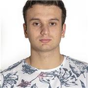 neodiplomato in relazioni internazionali per il marketing con tanta voglia di aiutarti nelle difficoltà scolastiche!