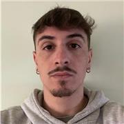 Insegnante di tutte le materie per quanto riguarda le scuole medie e delle materie letterali per le superiori