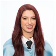 Estudiante de magisterio imparte clases de ciencias a nivel de primaria y la ESO