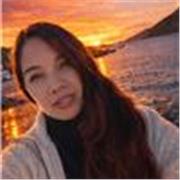 Profesora de Educación Inicial apta para enseñar técnicas de aprendizaje y para promover el desarrollo integral de los niños /as. 