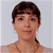 Docente di lettere impartisce lezioni di italiano, storia, geografia e altre materie umanistiche agli studenti di tutti gli ordini e gradi. Disponibile per aiuto compiti. Insegno anche l'italiano agli stranieri!