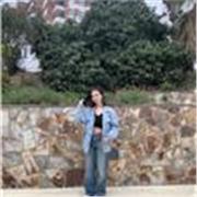 Profesora de bachillerato y Eso titulada en bachillerato científico y cursando ciclo superior de anatomía patológica