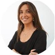 Me adapto bien al receptor, intento ponerme en su lugar y captar cuáles son sus conocimientos para intentar explicar todo lo más sencillo posible.