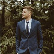 André