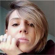 Laureata in Giurisprudenza a pieni voti e Abilitata all'esercizio della professione forense offre lezioni di diritto ai ragazzi delle superiori nonché lezioni di diritto costituzionale, civile e penale agli studenti universitari di Giurisprudenza