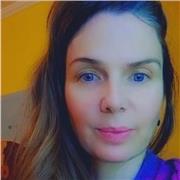 Professora de Yoga, particular ou grupo. Experiência de 20 anos, formada em ed.fisica, estudando psicologia. Curso de meditação desde 2006