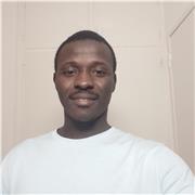 Avez-vous besoin d'un prof espagnol ?Dites moi je suis à votre disposition.