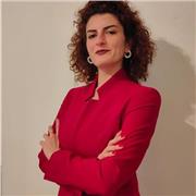 italiana que vive en espana. no tengo titulos de profesora pero me gusta ensenar