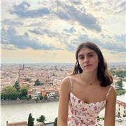 Profesora de clases de apoyo para primaria, secundaria y bachillerato