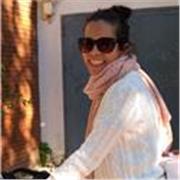 I teach English and Spanish to adults and children who want to improve their language skills for personal or professional reasons. I give lessons in Córdoba, both in-person and online, depending on the preference of the students. I have a degree in Spanis