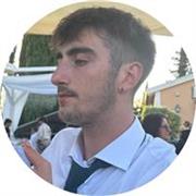 laureando in giurisprudenza, disponibile all'insegnamento del diritto