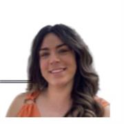 Maestra de educación infantil ofrece repaso y apoyo para niños y niñas de educación primaria
