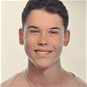 Estudiante universitario con interés para enseñar matemáticas y inglés tanto primario como la ESO