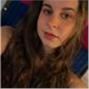 Me defino una persona agradable , simpatica .
Muya alegre ,me enfoco a dar clases a peques y primaria 