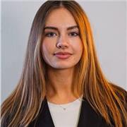 English teacher for diverse needs. From children tutor to business english (work related) style.