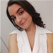 studentessa universitaria offre ripetizioni di letteratura italiana, grammatica, storia, storia dell'arte per bambini e ragazzi