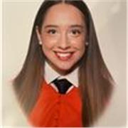 Graduada en Derecho y actualmente empleada bancaria. Llevo muchos años dando clases a niños de hasta 2º de bach con muy buenos resultados