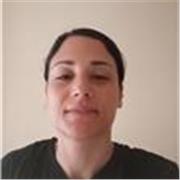 Con nivel C1 de inglés y graduada en Medicina, me ofrezco para dar clases de repaso de inglés, primaria y ESO.