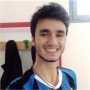 Allenatore ed ex calciatore propone lezioni di calcio per ragazzi e ragazze di tutte le età e livelli