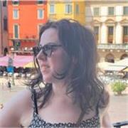 Estudiant de grau amb experiència en suport escolar especialment en matèries de llengues, humanitats i socials.