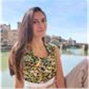 Soy traductora de inglés<>español y doy clases de a extranjeros de cualquier edad