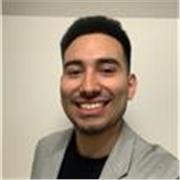 Profesor apto para enseñar a jóvenes y adultos; idealmente para prestar apoyo en tareas escolares, y ayudar a conversar en inglés.
