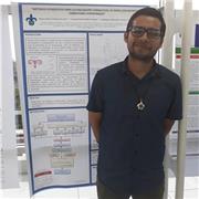 Profesor de química, matemáticas y física que imparte clases a jóvenes