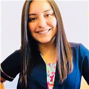 Profesora general básica, con 5 años de experiencia en primer y segundos básicos