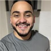 Profesor de Python con certificación PCAP y experiencia como formador 
