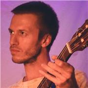 Diplomato in Composizione al Conservatorio, Cantautore e Insegnante di musica