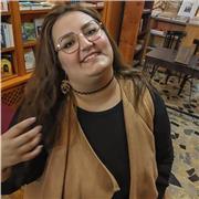 étant un spécialiste en droit international des affaires, et ayant suivi un parcours difficile à la faculté, j'aimerais faciliter l'apprentissage du droit que vous pourrez adorer si vous tomber sur le professeur qu'il vous faut