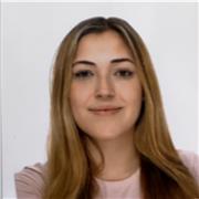 Profesora de inglés apta para impartir clase de todas las edades y niveles