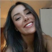 Sono una ragazza di 20 anni che frequenta l’università cattolica del sacro cuore e studio lingue per le relazioni internazionali, mi sono diplomata due anni fa in un istituto tecnico e sono disponibile a dare qualsiasi tipo di aiuto dalle elementari fino