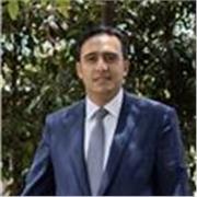 Profesor de derecho imparte clases para no abogados