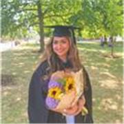 English tutor ready to support students in grasping new english techniques and to improve understanding!