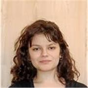 Studentessa universitaria impartisce lezioni e ripetizioni di inglese