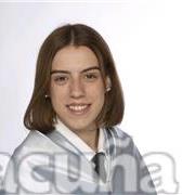 Profesora titulada en magisterio infantil que imparte clases para ESO y Primaria, asignaturas variadas