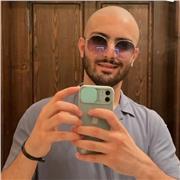 Profesor de inglés apasionado y creativo, con una Licenciatura en Estudios Ingles y TESOL de la universidad de Arizona.