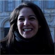 Insegnante madrelingua inglese, con 12 anni di esperienza, offre lezioni private di lingua e letteratura inglese
