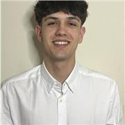 Soy un chico Amable apasionado de la tecnología, me gustan mucho los niños y me considero una persona muy paciente