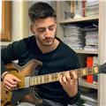 Chitarrista professionista offre lezioni di chitarra private