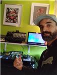 Autodidacte passionné de musique, 15 ans d expérience sur logiciel MAO tel qu abelton live, fruity loops studio