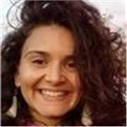 Professora de Artes, língua portuguesa e culturas brasileiras