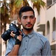 Fotografo poliglotta per lezioni di fotografia e lingue straniere