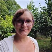 Traductora y profesora de inglés con más de 15 años de experiencia en educación superior y formación profesional