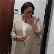 Profesor de inglés, con certificado de nivel B1. Apto para todo tipo de edades y especializado en niveles bajos.