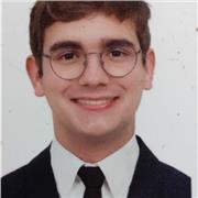 Soy un joven estudiante de ingeniería que quiera enseñar y a la vez aprender. Puedo dar clase desde Primaria hasta Bachillerato