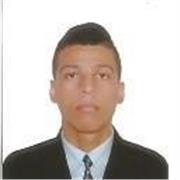 Profesor de filosofía o historia, enseñar la importancia de grandes pensamientos filósofos de la historia de la humanidad y hacer ver la importancia de pensar y la lectura de libros. 
Soy una persona responsable y comprometida