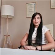 Psicologa, Specializzanda in Psicoterapia Cognitivo-Comportamentale, laureata alla maslgistrale in neuroscienze. Offro lezioni nelle zone di Chieti e Pescara